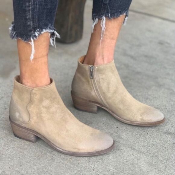 Frye Carson Piping Beige Suede Leather Booties - Picture 1 of 13